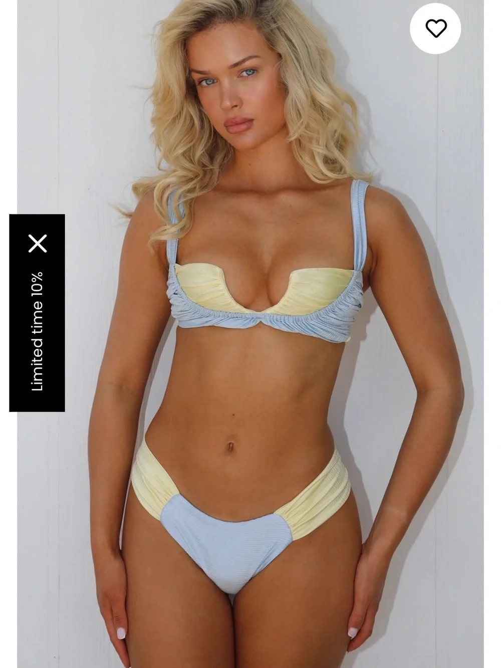 DIVINO SEAS FAHARI Bikini L Top / M BOTTOM